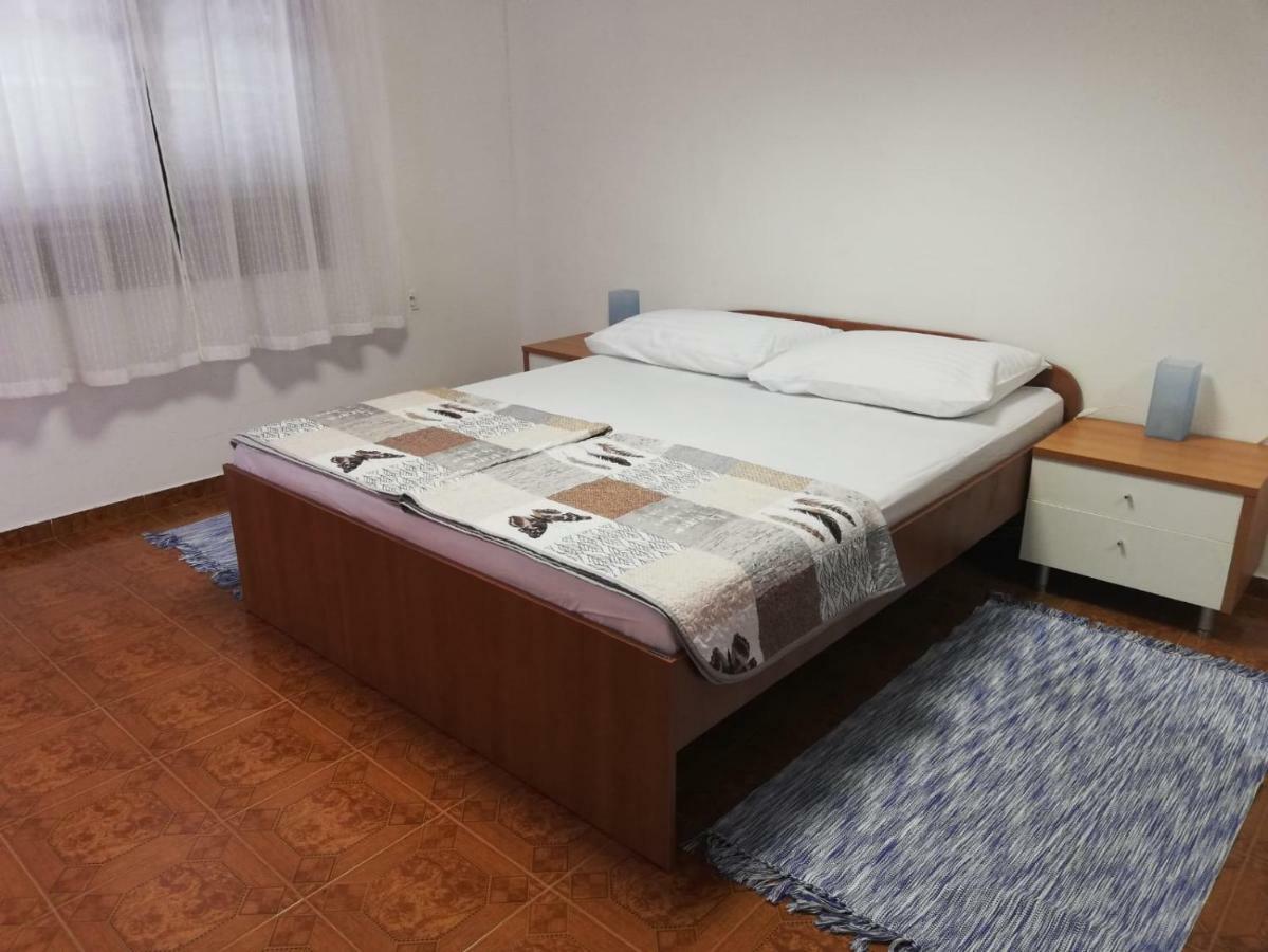 Apartman Majstorovic Apartment Seline Bagian luar foto